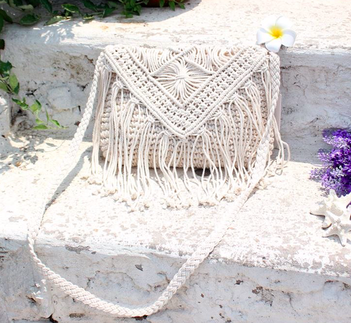 Pleciona torebka plażowa