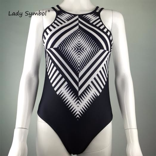 kostium kąpielowy jednoczęściowy.jpg